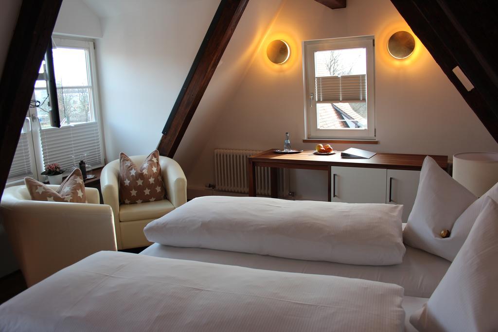 Hotel Schmales Haus Ulm Pokoj fotografie